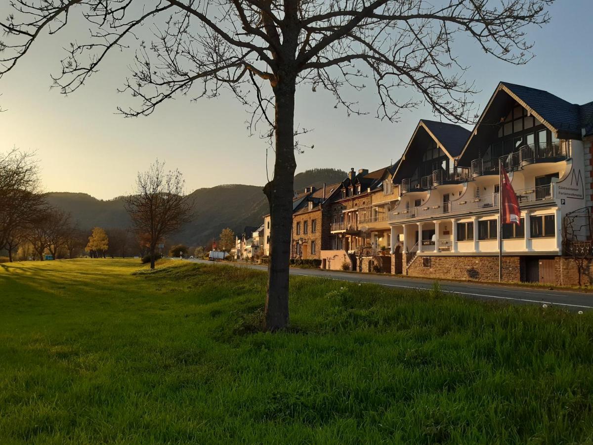 Haus Moselliebe B&B Ediger-Eller Exteriör bild